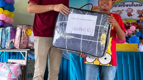 LINE_ALBUM_230101_408