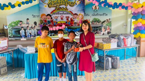 LINE_ALBUM_230101_479