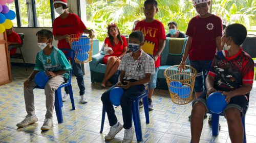 LINE_ALBUM_230101_83